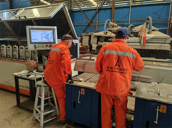 轻钢别墅厂家的生产工艺揭秘：打造高品质居住空间的背后故事